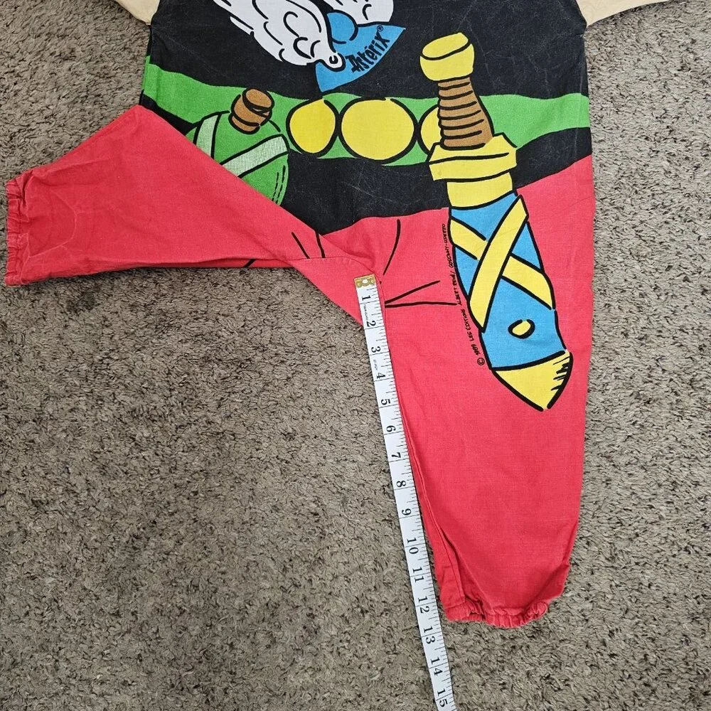 Vintage Asterix 1989 Les Editions Albert Rene Cartoon Graphic Print Costume 5T